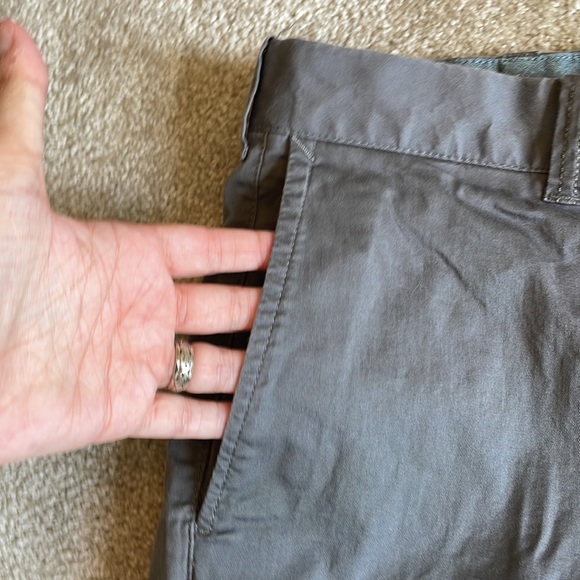 J.Crew stretch Chino shorts, size 35 - Picture 2 of 5